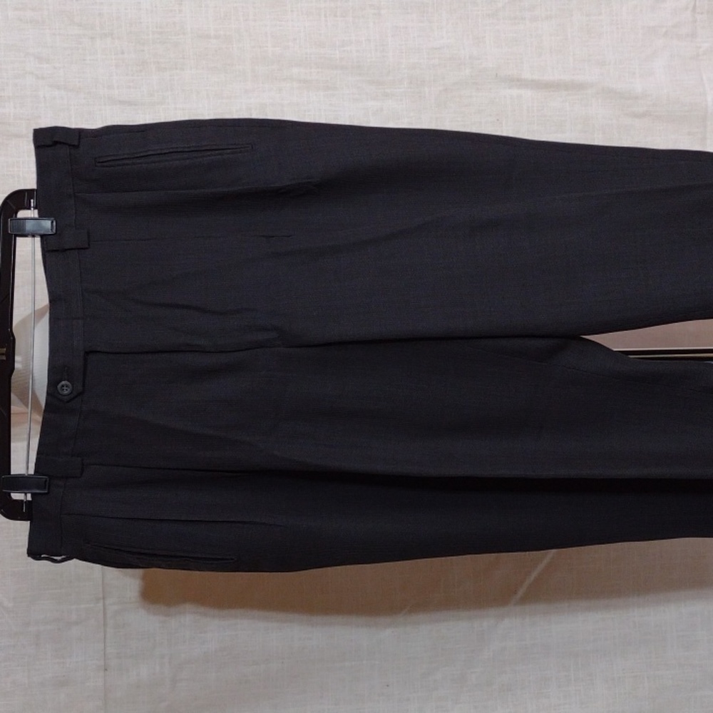 Slates grey textured pleated cuffed dress slacks - size 38 x 32